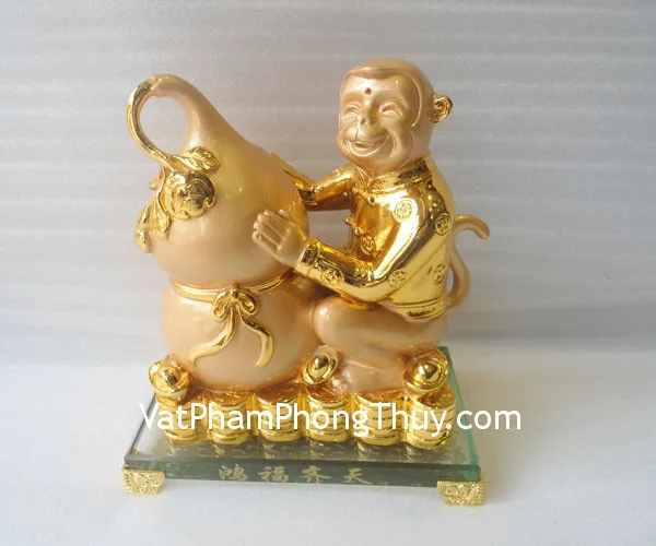 Khỉ thần tài vàng ôm hồ lô đế thủy tinh - hồng phước tề thiên FK076M