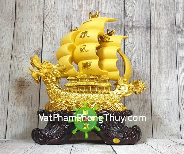 Thuyền buồm đầu rồng vàng kim sa bóng lướt sóng vàng bánh lái xanh ngọc - Nhất Phàm Phong Thuận/ Thuận Phong Thuận Gió LN139