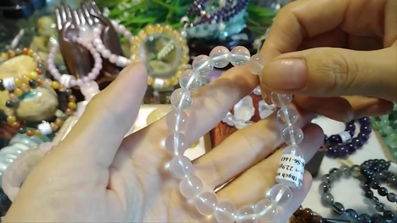 Top vòng tay mang lại may mắn không ngờ cho người mệnh Kim