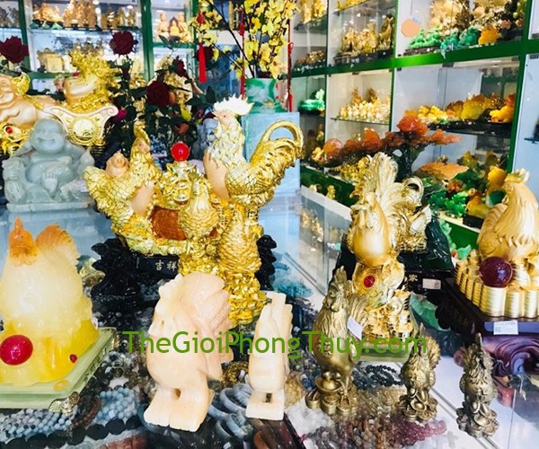 Năng Lượng Phong Thủy - Ý nghĩa và cách bày trí tượng gà trong phong thủy