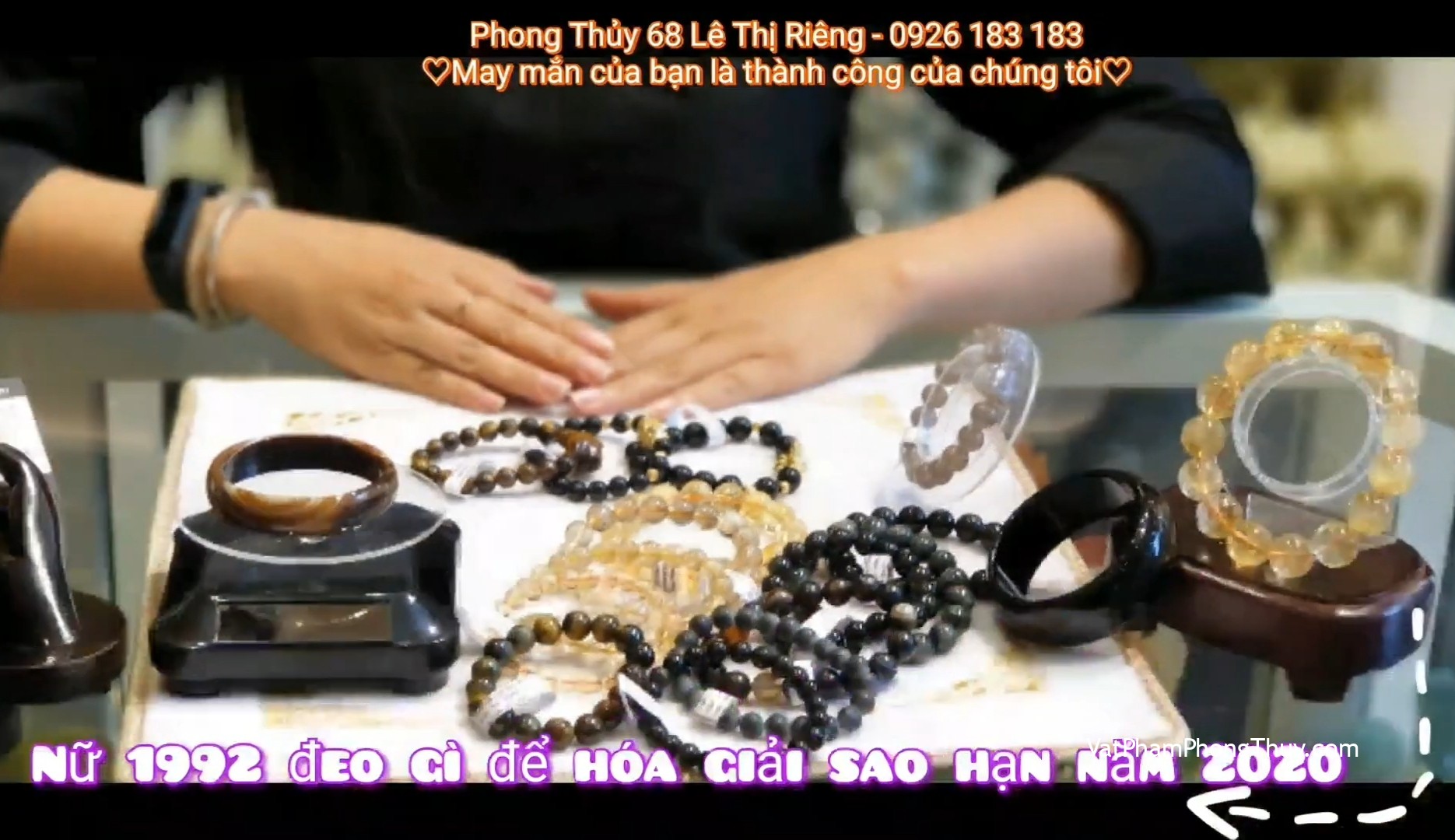 Đeo gì để hóa giải sao Văn Hớn cho nữ 1992 năm 2020? Ep30 [Tỉ Tỉ Chuyện Phong Thủy]